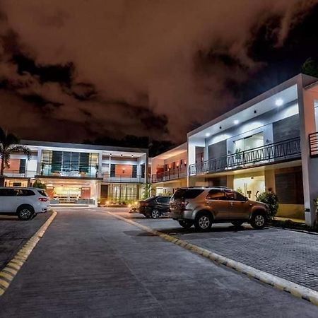 The Horizon Suites And Arcade General Santos City Exterior foto