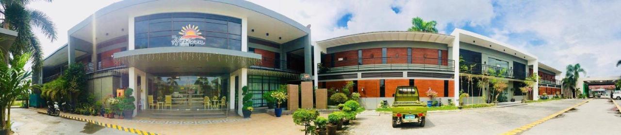 The Horizon Suites And Arcade General Santos City Exterior foto
